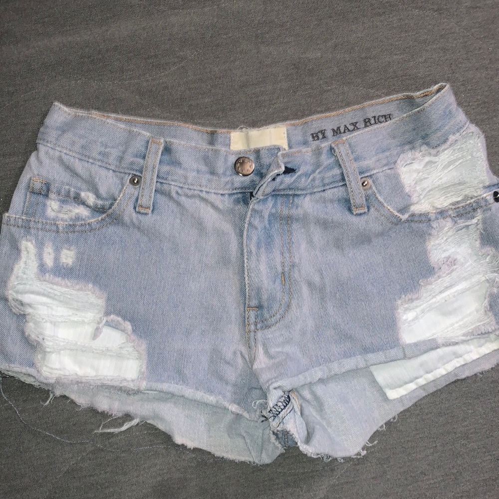 mini shorts